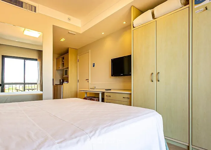 Resort pé na areia - Studios direto com proprietário JBVJR Florianópolis